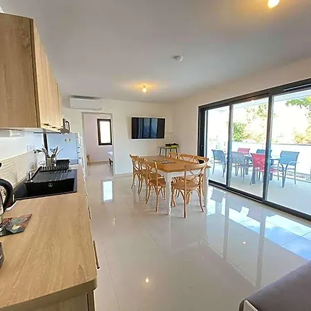 T3 Avec Grande Terrasse Et Parking Daire Narbonne-Plage